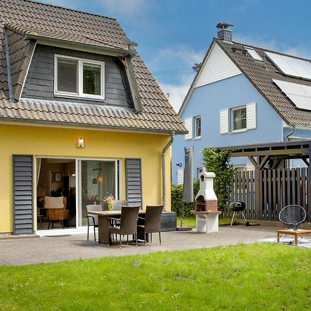 Haus Seerose - Ferienhaus Mit Garten Nahe Fleesensee Fuer Natur Und Erholung Gohren-Lebbin Bagian luar foto