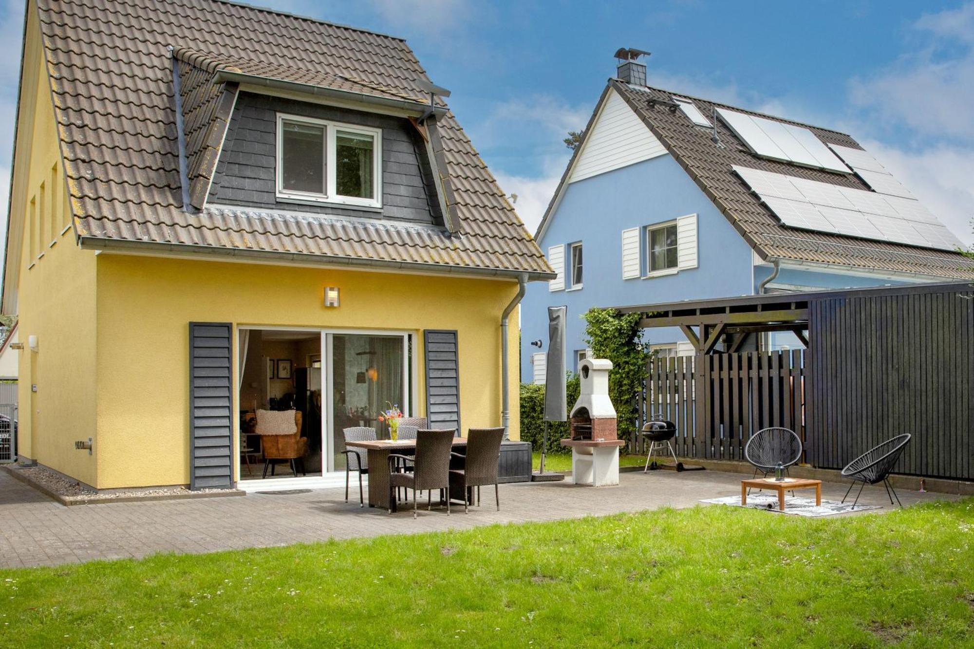 Haus Seerose - Ferienhaus Mit Garten Nahe Fleesensee Fuer Natur Und Erholung Gohren-Lebbin Bagian luar foto
